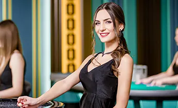 Biểu ngữ thưởng nạp lại, với tiền xu và biểu tượng nạp tiền, khuyến khích người chơi nạp thêm tiền tại fb68 app